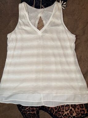 White House Black Market White Sleeveless V-Neck Tank with Sheer Hem
